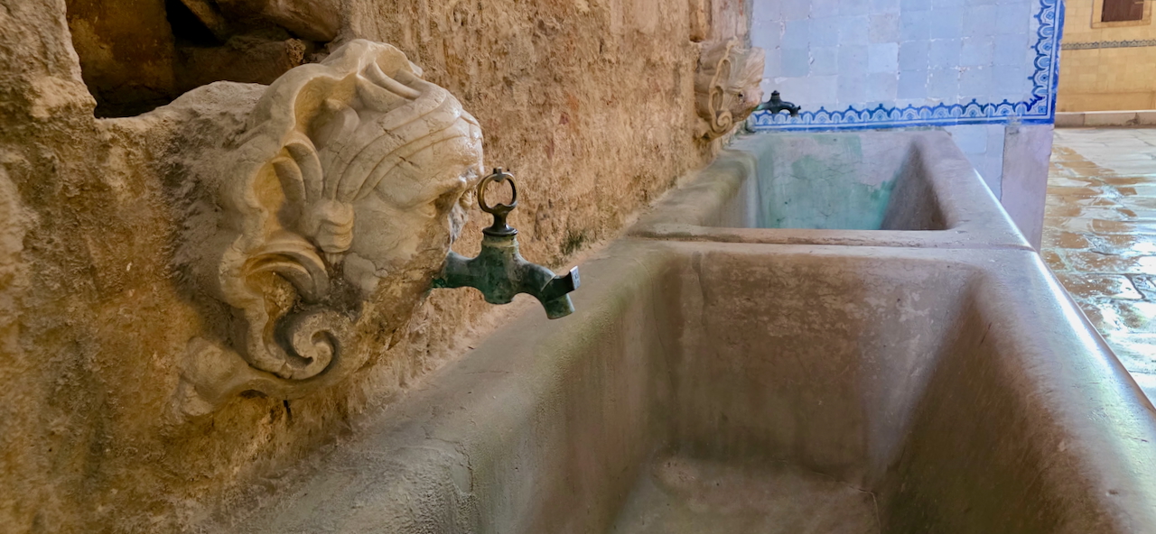 Wasserhähne in der Küche